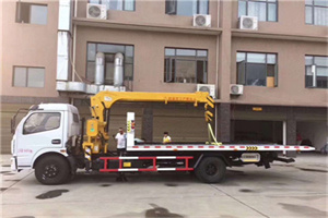 武平附近汽车轮胎更换