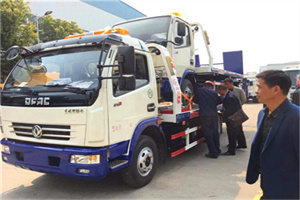 武平汽车道路救援拖车价格